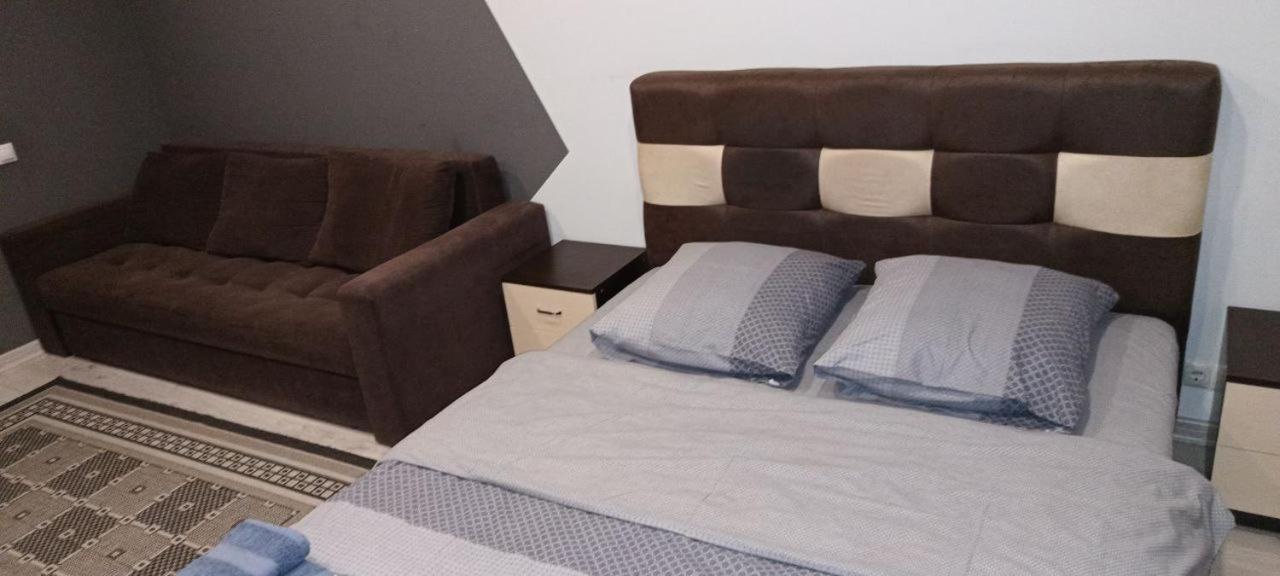 Vip 35 Apartment Uzhhorod